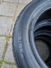 Zimné pneu Nokian WR A4 235/55 R17 103H - 3