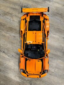 LEGO Porsche 911 GT3 RS 42056 - 3