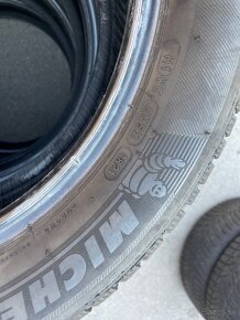 Celoročne pneu Michelin CrossClimate 205/55/16 - 3