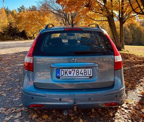 HYUNDAI i30cw - 3