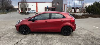 Kia rio - 3