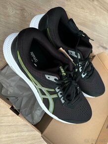 Botasky Asics velkost 49 - 3