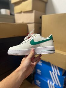 Nike Air Force 1 Low 40th Anniversary Edition Sail Malachite - 3