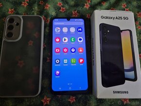 Samsung A25 5g dual sim modro čierny nalepene ochranne 4d sk - 3