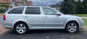 Skoda octavia 2.0 tdi  CR eleganc DSG 2012 - 3