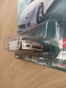 Hot wheels premium Toyota Supra - 3