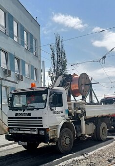 Práca s hydraulickou rukou - dovoz materiálu - 3