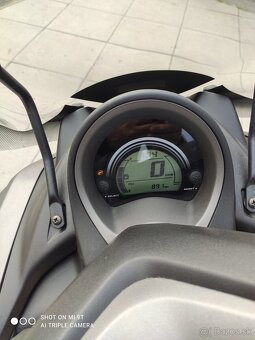 Yamaha NMax 125 - 3