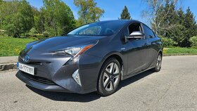 Toyota Prius Executive - 3