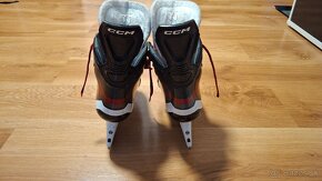 CCM JetSpeed FT680  velkosť  5,5 - 3