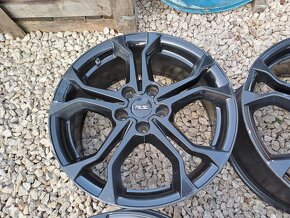 hlinikové disky org. Renault Clio ---7,5Jx18-ET-55---5x114,3 - 3