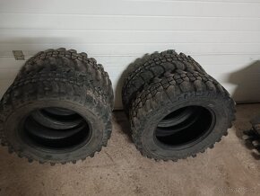 235/70 R16 - 3