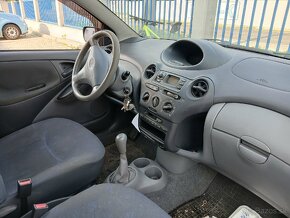 Toyota Yaris 1.0 vvti - 3