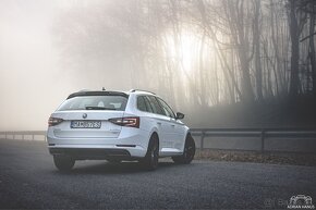 Škoda Superb Combi 2.0 TDI 4x4 Laurin & Klement (L&K) - 3