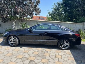 Mercedes E250 coupe - 3