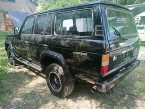 Toyota LandCruiser FJ62 - 3