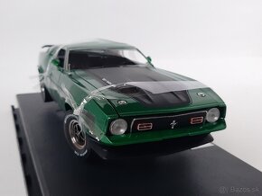 1:18 - Ford Mustang Mach 1 (1971) - Sun Star - 1:18 - 3