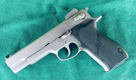 Smith & Wesson .45ACP - 3