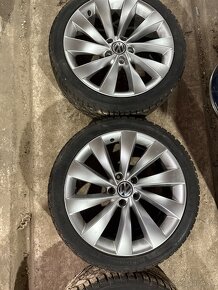 Vw CC 235/40R18 Interlagos (Turbíny) - 3