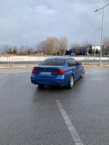 Bmw F30 320xd - 3