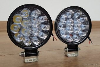 LED SVETLA OKRUHLE - 2ks - 42W 

 - 3