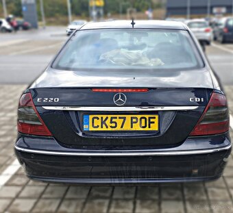 Mercedes Benz E220 CDI 2.2 - 3