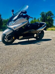 YAMAHA T-MAX 500i - 3