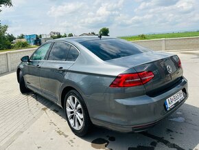 Volkswagen Passat 1.6TDI DSG7 - 3