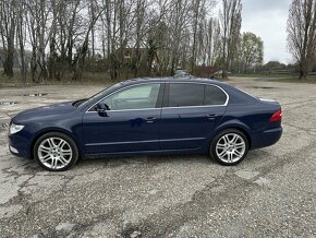 Škoda superb 2011 - 3