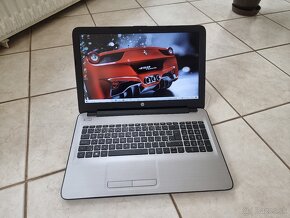 15.6" HP 255 G5/ AMD 4x2.4GHz/ 8GB RAM/ 256 SSD/AMD Graf - 3