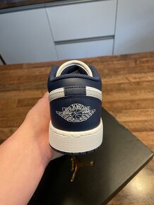 Air Jordan 1 Low Midnight Navy - 3