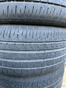 Pirelli 235/45 R18 - 3