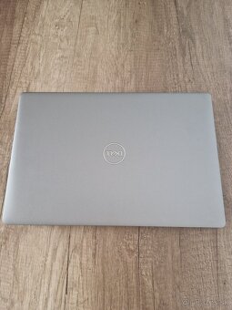 DELL Latitude 5411 - 3