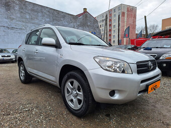 Toyota RAV4 2.2 D-4D 4x4- AJ NA SPLÁTKY OD 73,50e - 3