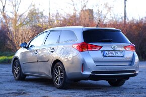 Toyota Auris Touring Sports 1.6 - 3