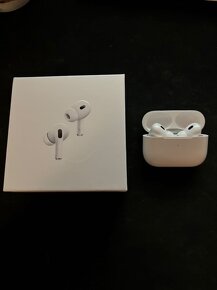 Apple AirPods Pro 2 - 3