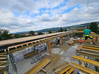 Hľadáme stavebné zákazky ako tesári/šalovači. - 3