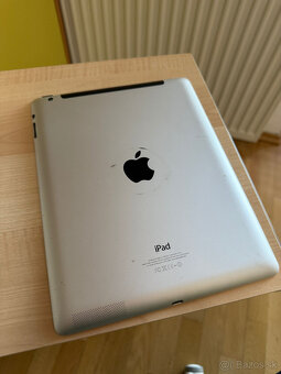 iPad 4 32GB (Wi-Fi + Cellular) - 3