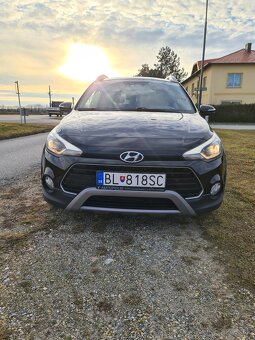 Hyundai i20 active 2018 110000km - 3