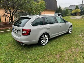 ŠKODA OCTAVIA RS 4x4 - 3