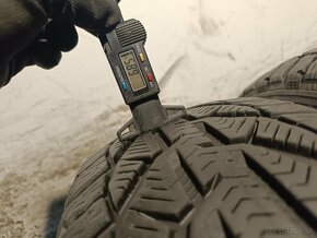 215/60 R16 Zimné pneumatiky Kormoran Snow 4 kusy - 3