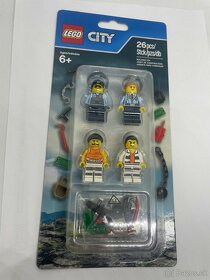 LEGO City 853570 Police Accessory Set - 3