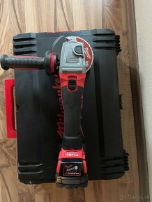 Milwaukee m18 fuel 125mm uhlová brúska - 3