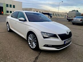 Škoda Superb 2.0 TSI Ambition 4x4 DSG - 3