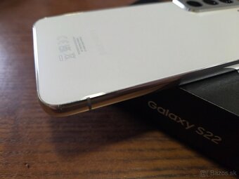 Predam Samsung galaxy S22 8/128 GB Phantom White v TOP stave - 3