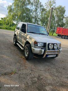 Michubishi pajero 3.5 153kw - 3