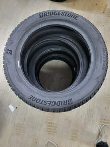 predam zimne pneumatiky Bridgestone BLIZZAK LM005 205/55 R17 - 3