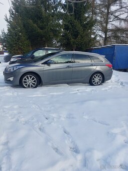 Hyundai i40 1,7 crdi, 100 kw  r.v 2013,combi - 3