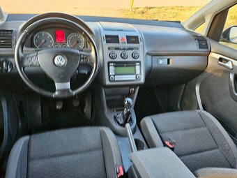 VOLKSWAGEN TOURAN 1.9TDI ŠPORT 77KW BXE  2009R.V. - 3