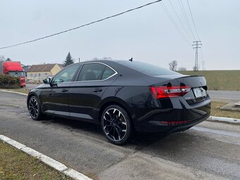 Škoda Superb 2.0 TDI 110kW DSG Sport - 3